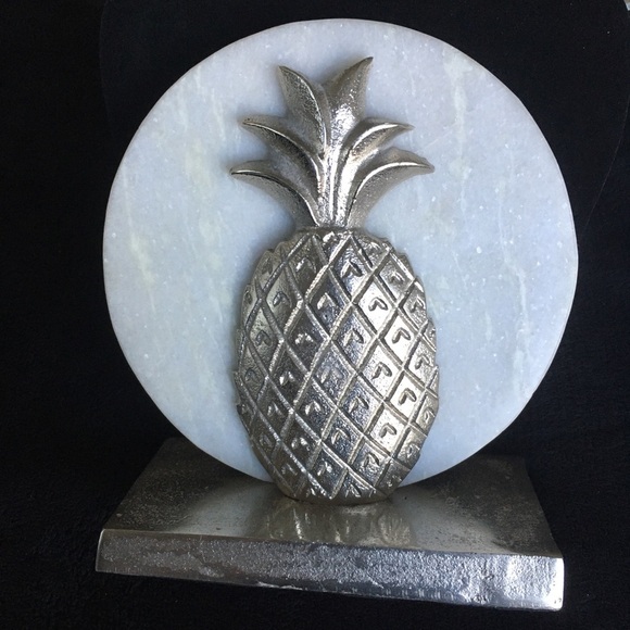 Pineapple Bookend Weight - Picture 1 of 15